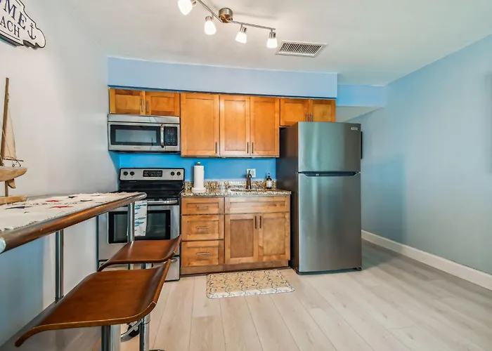 Beachfront Condo-gulf Views-on The *