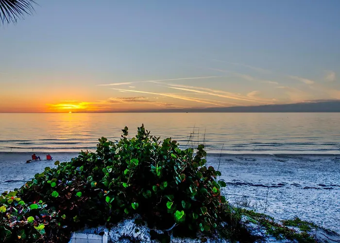 Beachfront Condo-gulf Views-on The